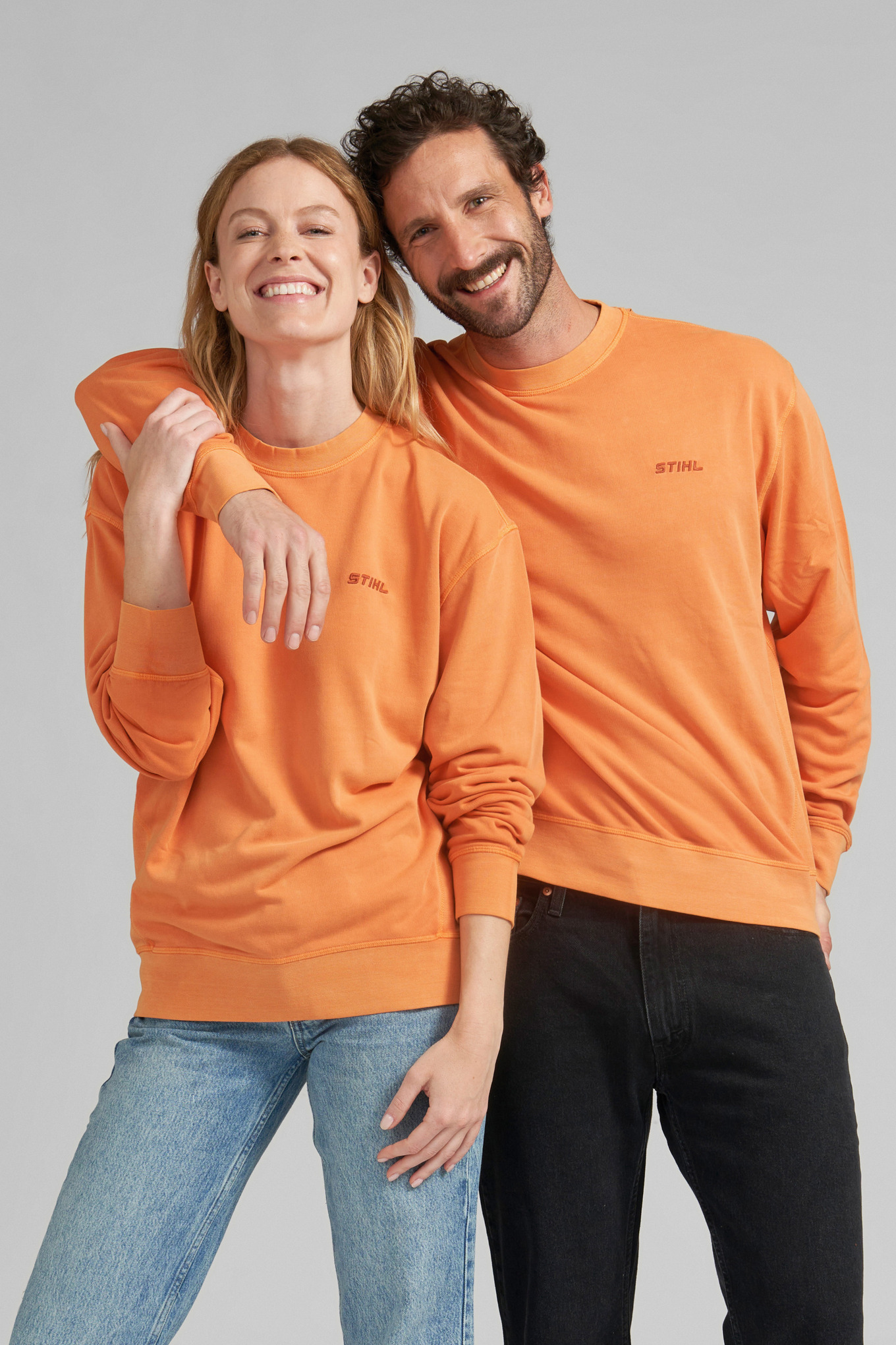 Felpa PIGMENT DYE ORANGE