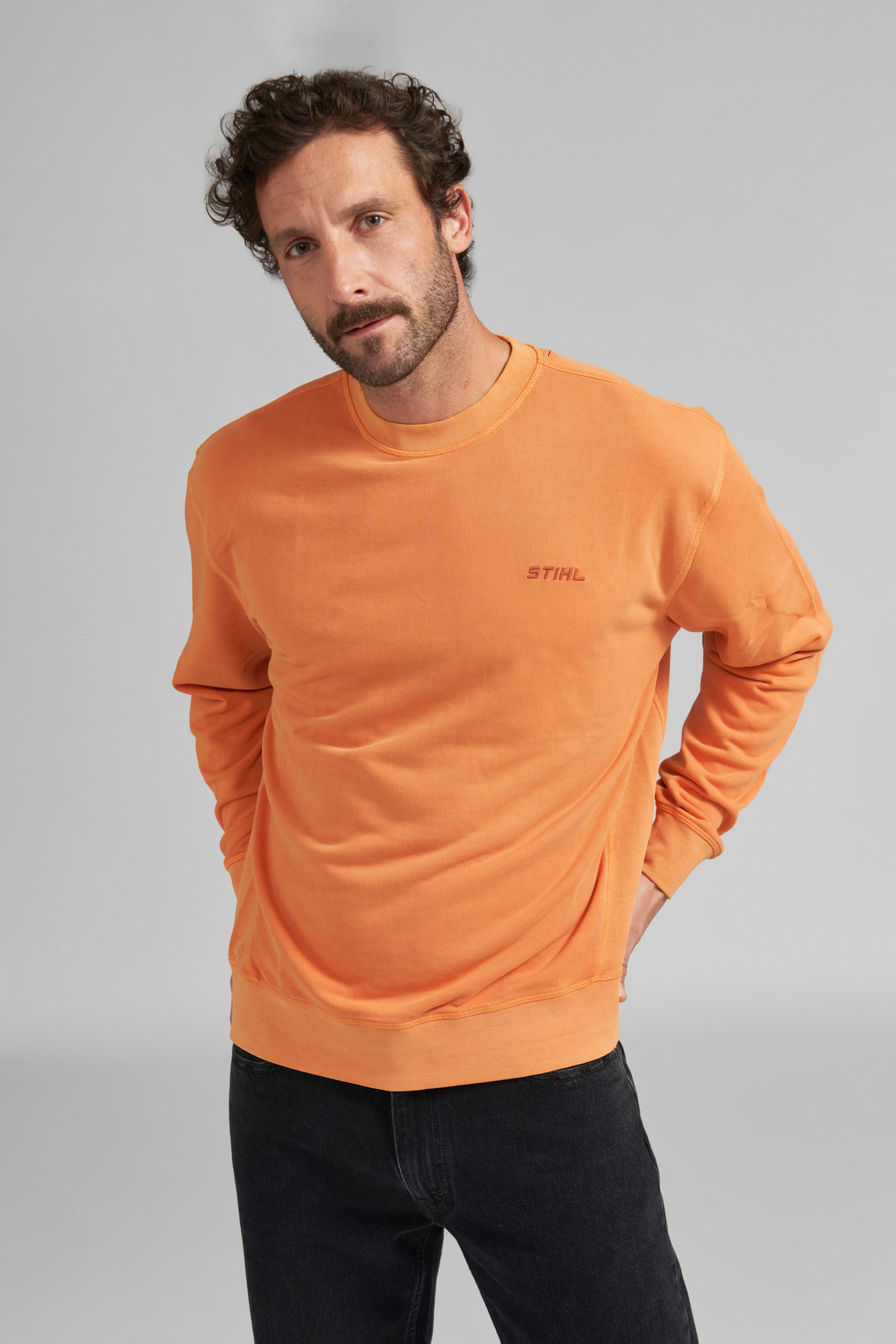 Felpa PIGMENT DYE ORANGE