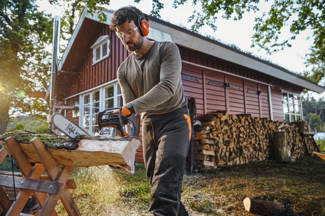 Stihl MS 162: La Motosega Entry-Level Definitiva per la Cura del Tuo Giardino Privato