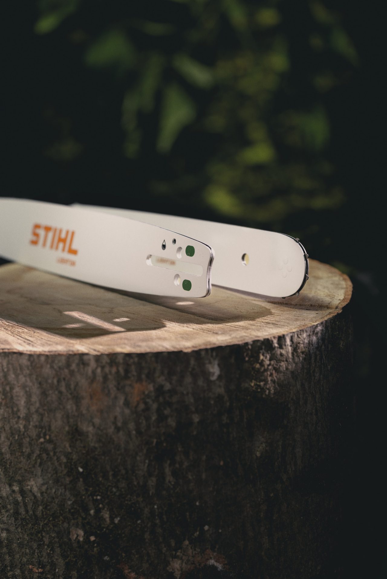 Primo piano di una barra di guida STIHL 