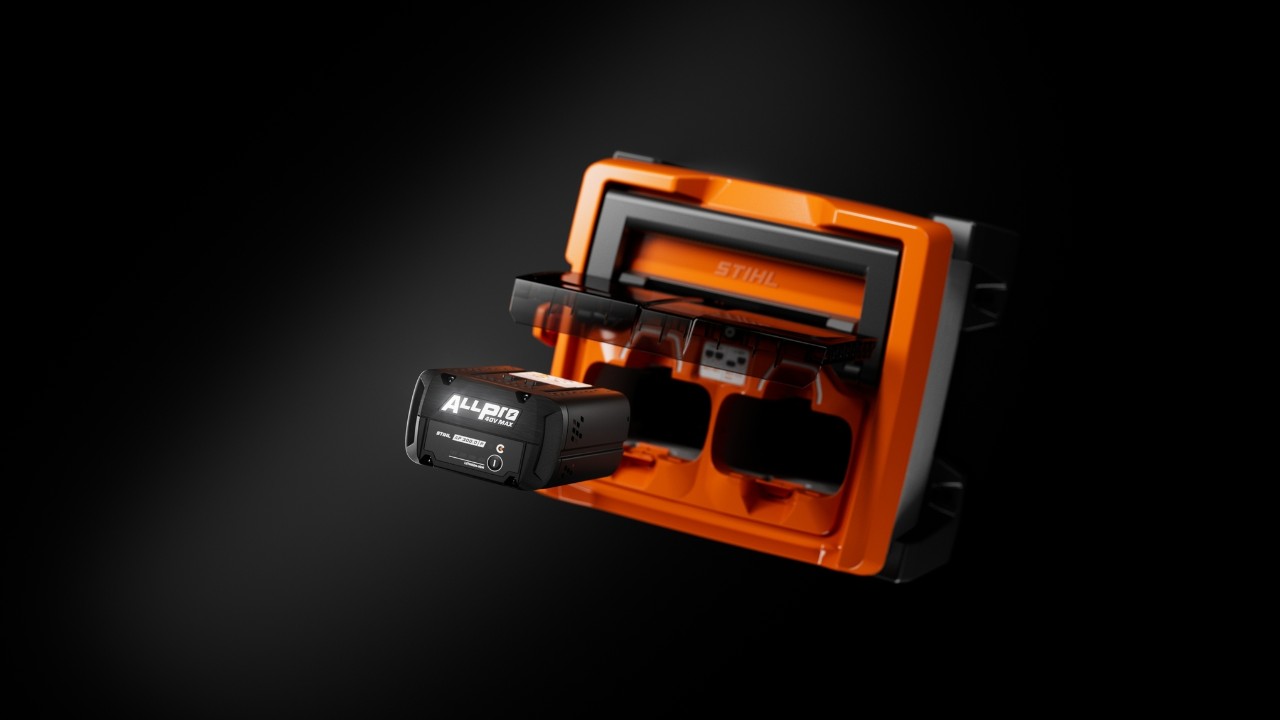 Caricabatterie rapido STIHL ALLPRO AL 1802 MO con una batteria ALLPRO AP 300.0 P(C) inserita e parzialmente rimossa.